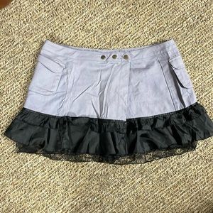 the fairies pyjamas mini skirt.  grey cargo with black lace ruffle.  size M/L